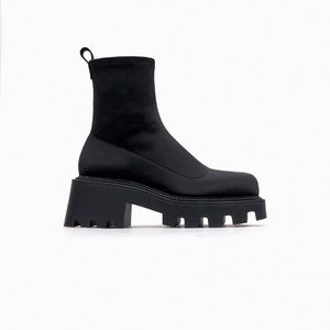 🆕 Zara Fabric Lug Sole Ankle Boots SIZE 9